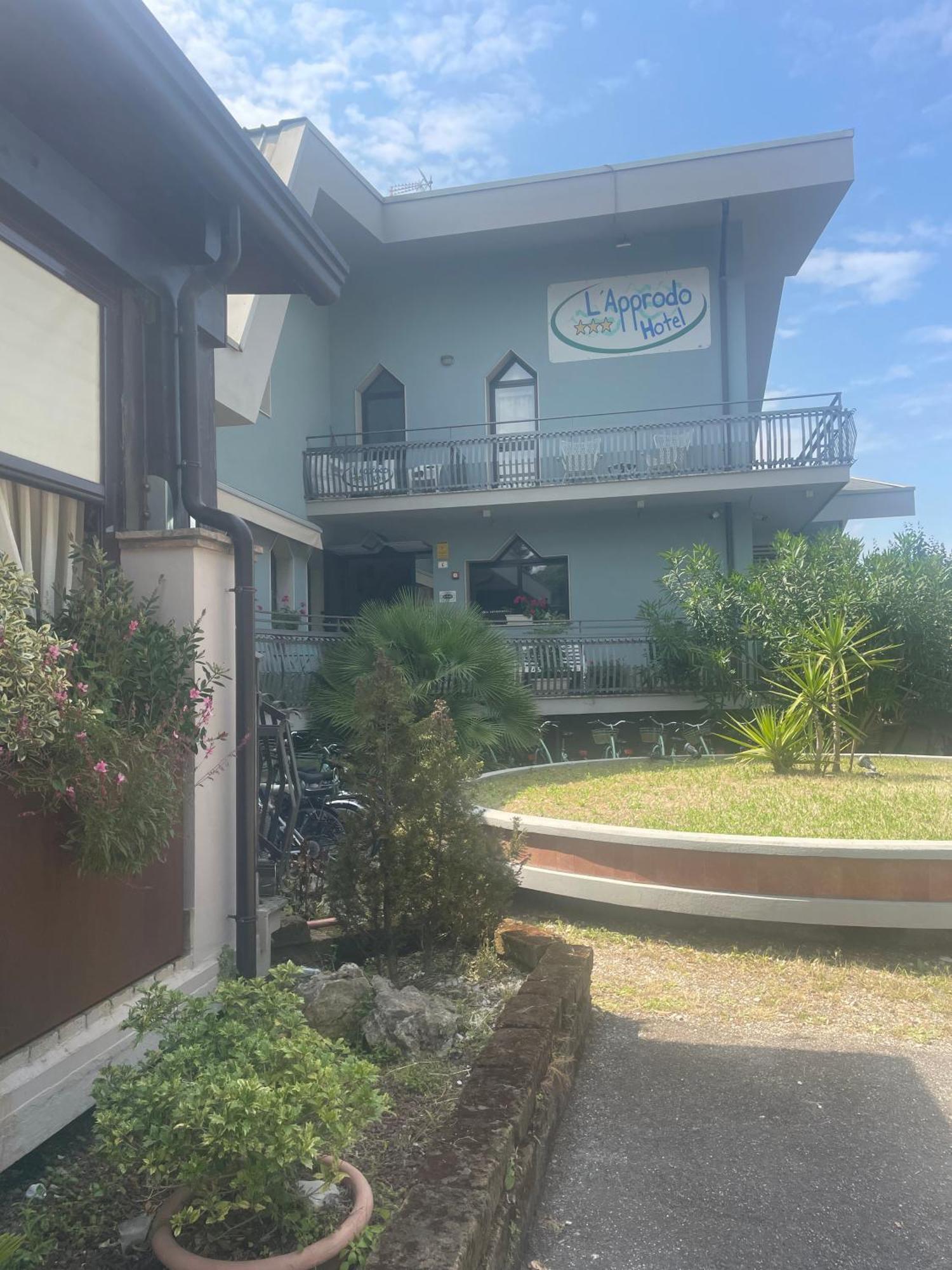 L'Approdo Hotel Cesenatico Exterior foto